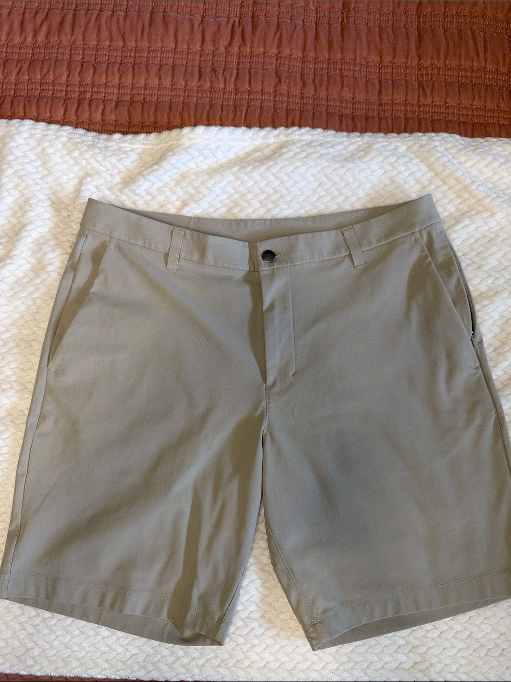 Men's LuluLemon Khaki Golf Shorts